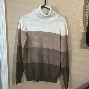 Calvin Klein turtle-neck long sleeve. Size Medium